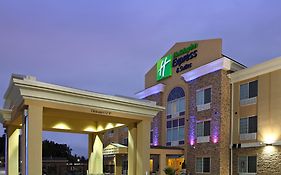 Holiday Inn Express Carthage Tx